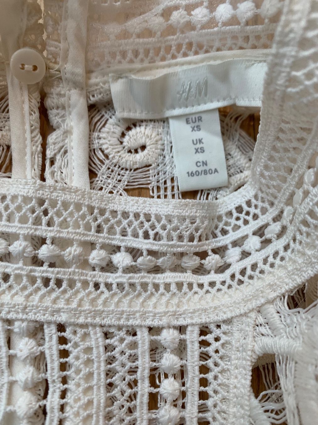 Vestiti: H&M Spitzenkleid – Usato da Zürich venduto da aow_8p7m 2