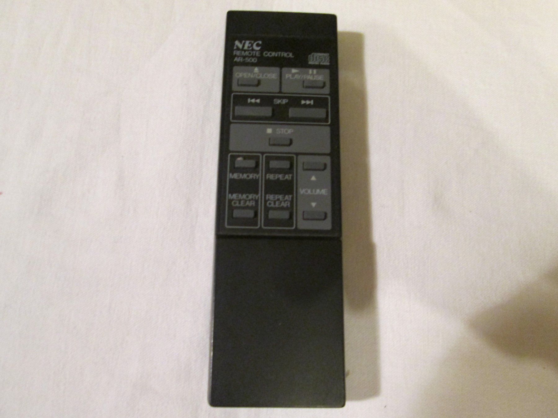 Telecomandi: Télécommande NEC AR-500 d'occasion (62) – Usato da La Chaux-de-Fonds venduto da Marteaux