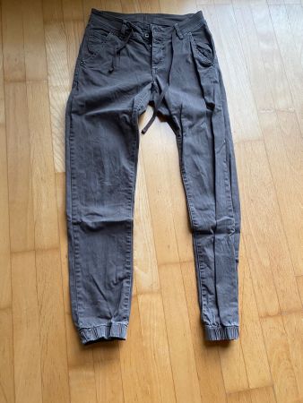 Braune Stoff-Hose Chicoree Gr. 34