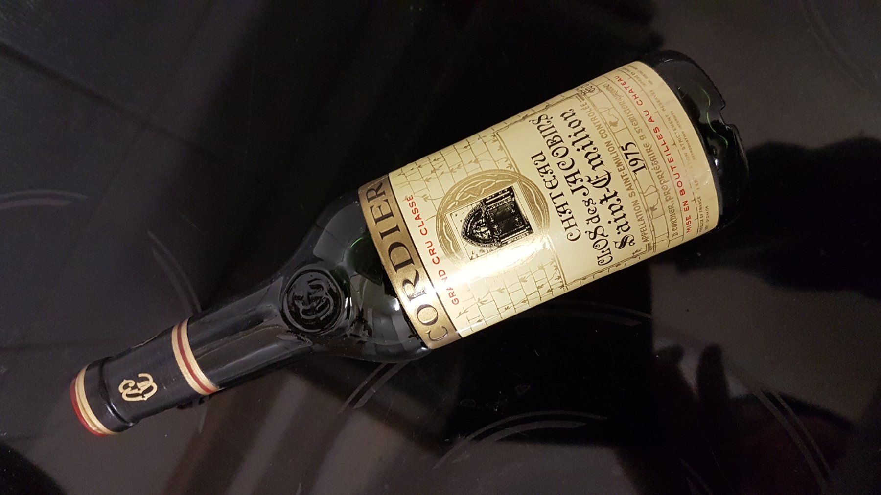 Vino: Chateau Clos des Jacobins 1975   36 cl. – Nuovo (secondo la descrizione) da Grenchen venduto da poggione 8