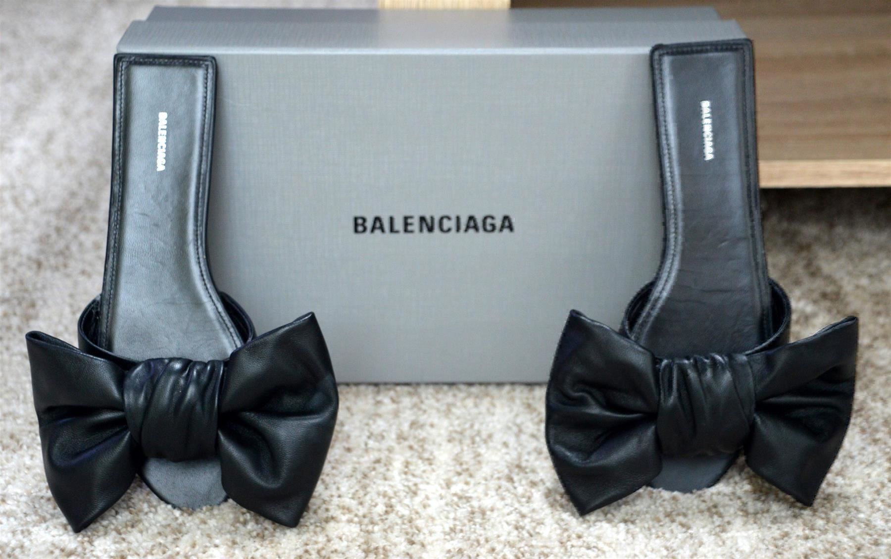 Balenciaga Damenschuhe: Sandalen / Sandales Balenciaga .36 – Gebraucht aus Collonges von Auganien 1