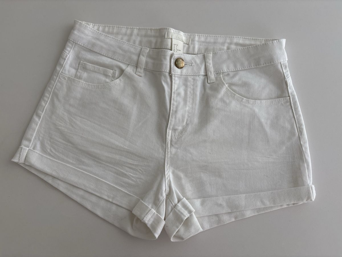 H&M Jeans: Shorts weiss H&M, Grösse 36 – Usato da Rain venduto da Denbie