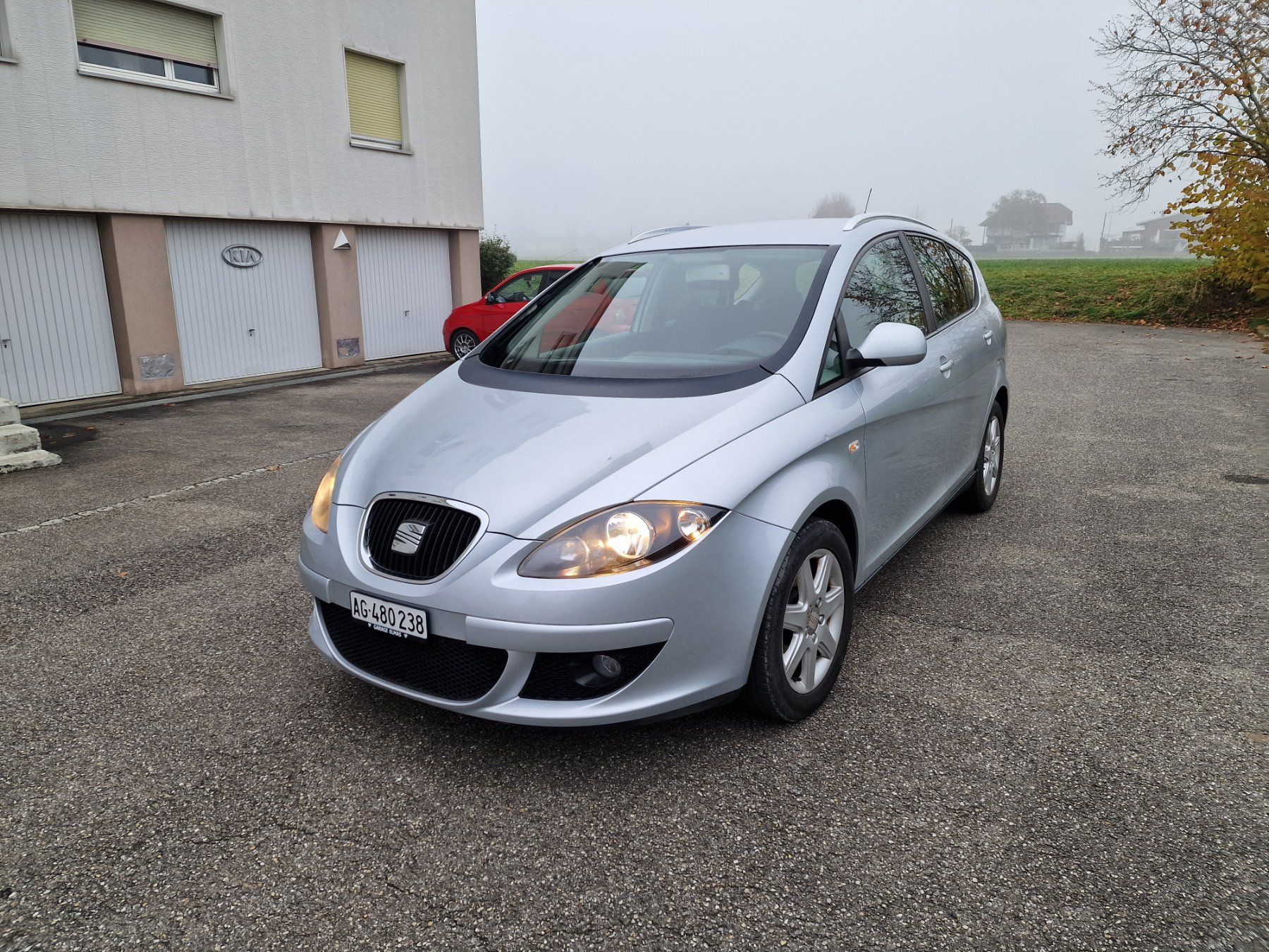 Seat Automobili: Ersatzteile Seat Altea XL – Usato da Däniken SO venduto da Lufind 1
