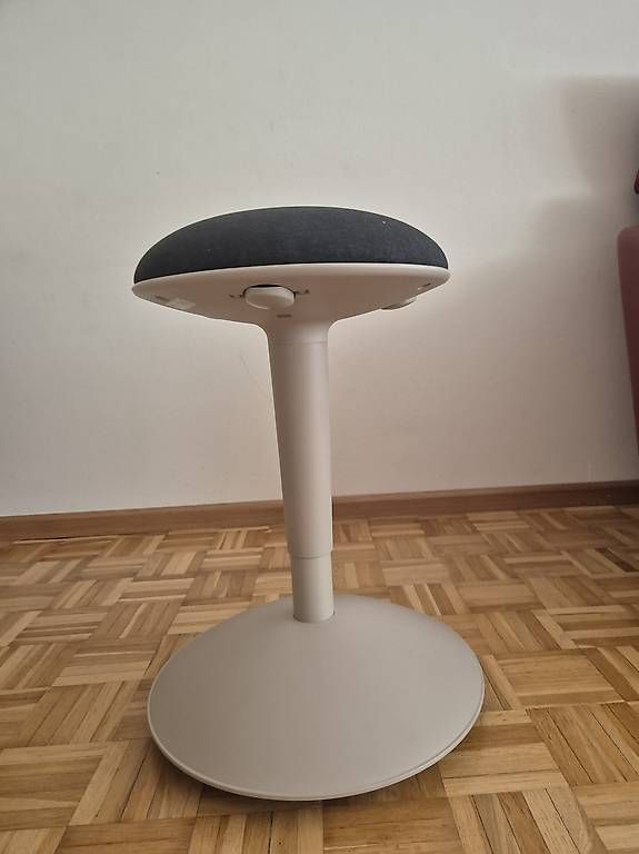 Sgabelli: Ikea Hocker CHF 40.00 – Nuovo e nell'imballaggio originale da Basel venduto da bes_mnp7