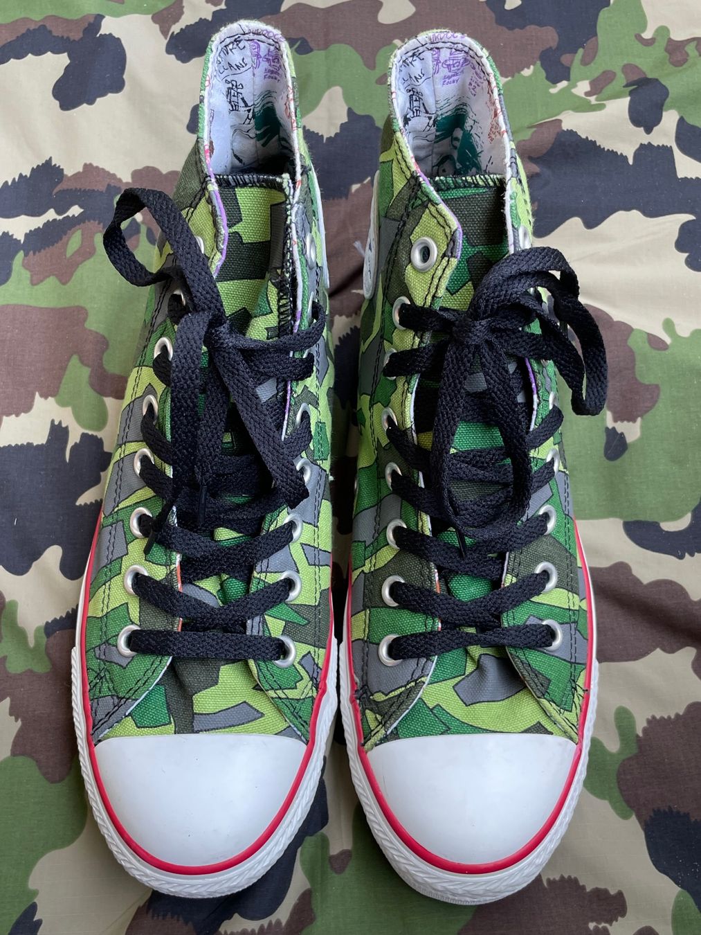 Converse Scarpe da uomo: 2011 Converse Chuck taylor x Gorillaz Sz 40 – Usato da Zürich venduto da le_souk 2