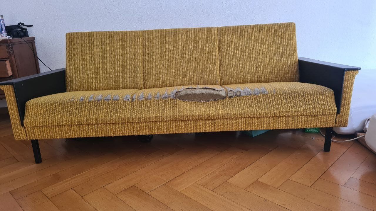 Divani: Schönes Vintage Sofa – Usato da Basel venduto da Buettibert