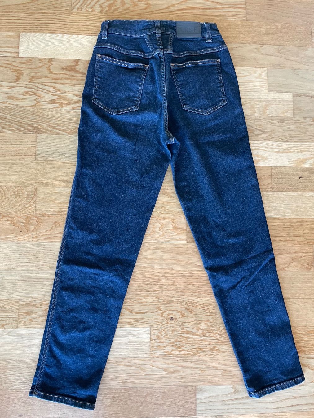 Jeans: Jeans CLOSED von Italy – Usato da Richterswil venduto da IrynaL 1