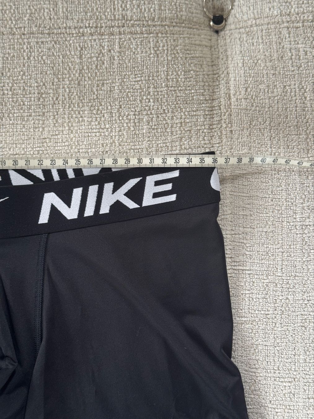 Nike Pantaloni: Nike | Tights – Nuovo (secondo la descrizione) da Horgen venduto da onur_5 4