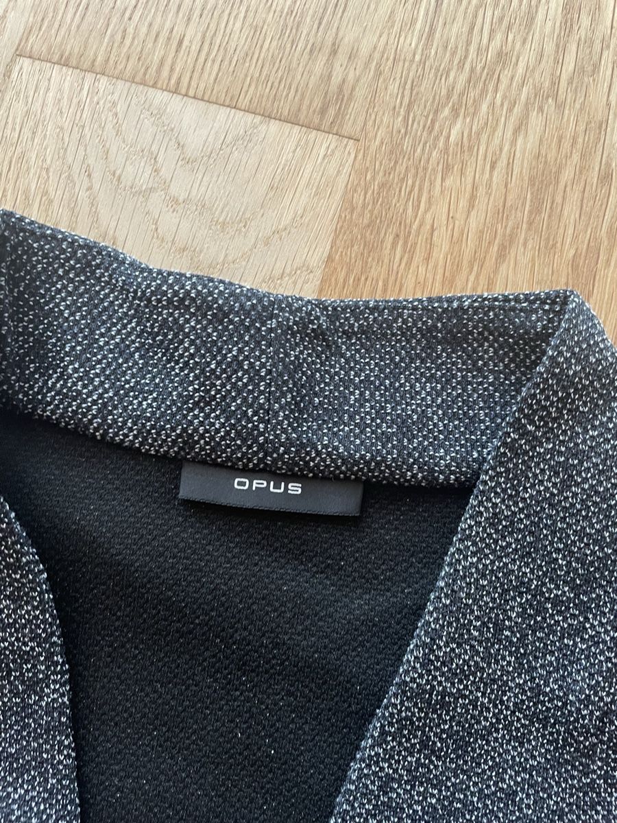 Opus Gilet & Giacche senza maniche: Damen Weste Opus Grösse 38 blauschwarz meliert – Usato da Oberwil BL venduto da another-day-of-sun 1