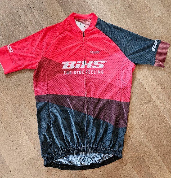 Canottiere & Pantaloni: BIXS Velotrikot Scatta Grösse 2XL – Nuovo e nell'imballaggio originale da Ascharina venduto da maflu65