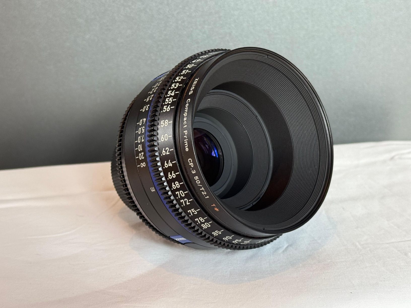 Zeiss Obiettivi: Zeiss CP3 50mm EF MFT – Nuovo (secondo la descrizione) da Schlieren venduto da chr_8qfm