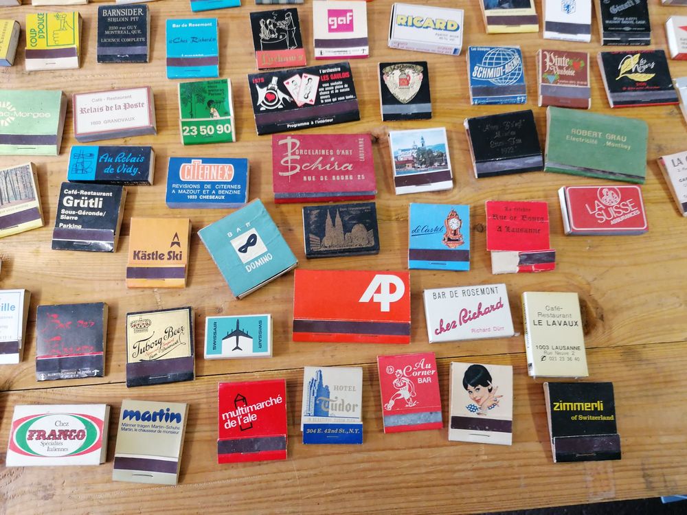 BOITES ET POCHETTES d allumettes anciennes avec allumettes EUR 30,00