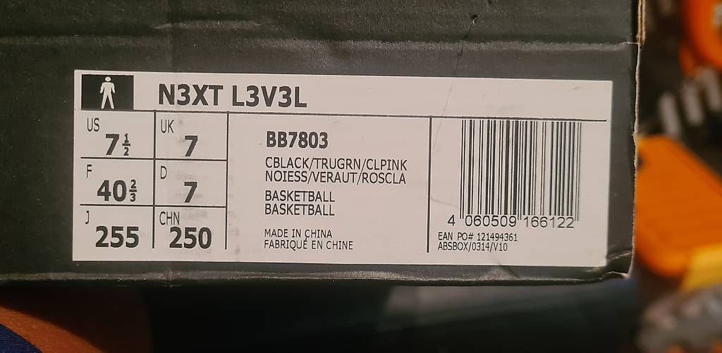 Scarpe da uomo: Adidas Next Level – Usato da Horgen venduto da Cule19 2
