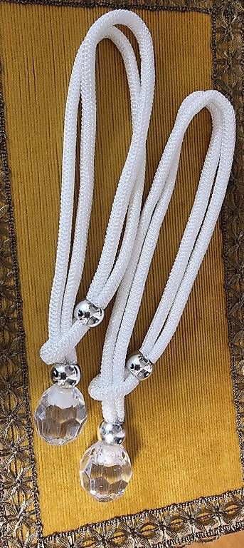 Supporti a parete: 1 Paar weiss Silber Vorhang Halter – Usato da Kaufdorf venduto da Nati-Nati 2