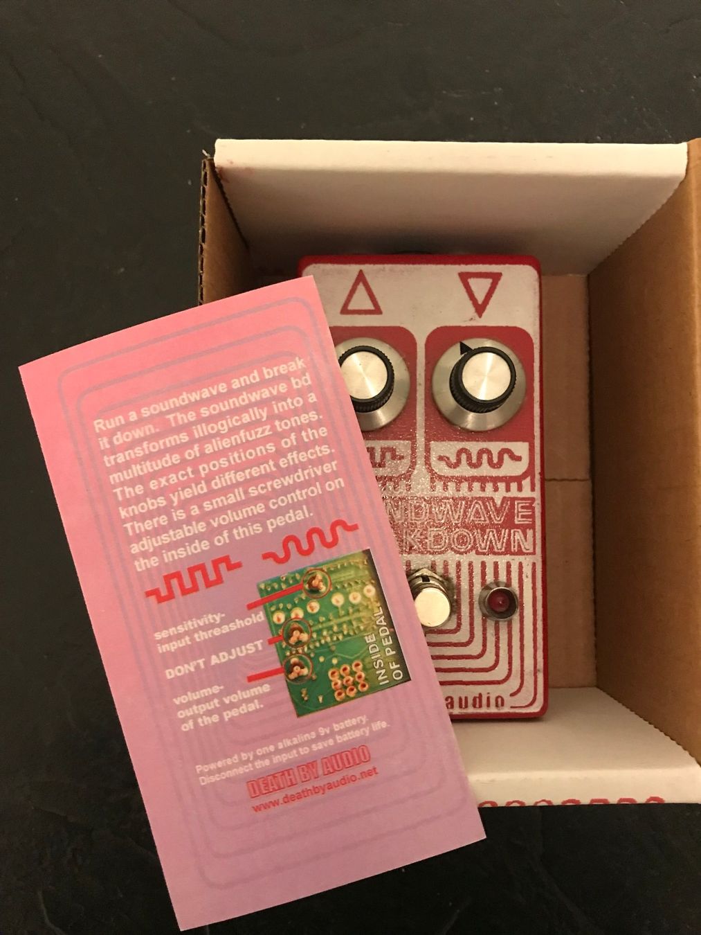 Strumenti musicali: Death by Audio Soundwave Braekdown vers.1 – Usato da Zürich venduto da TruxRev 2