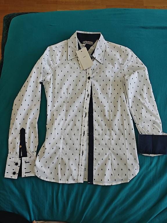 Camicette: Weisse Hemdbluse Gr. 36 Baumwolle Neu mit Etikett – Usato da Bern venduto da jug_l8tl