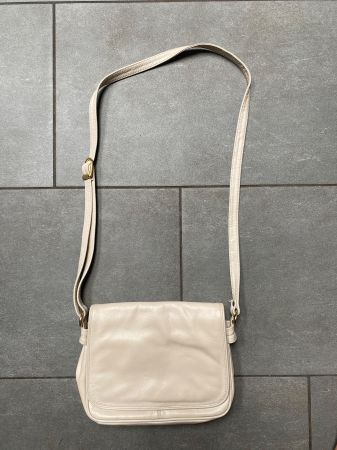 Handtasche aus Leder der Marke Cypress