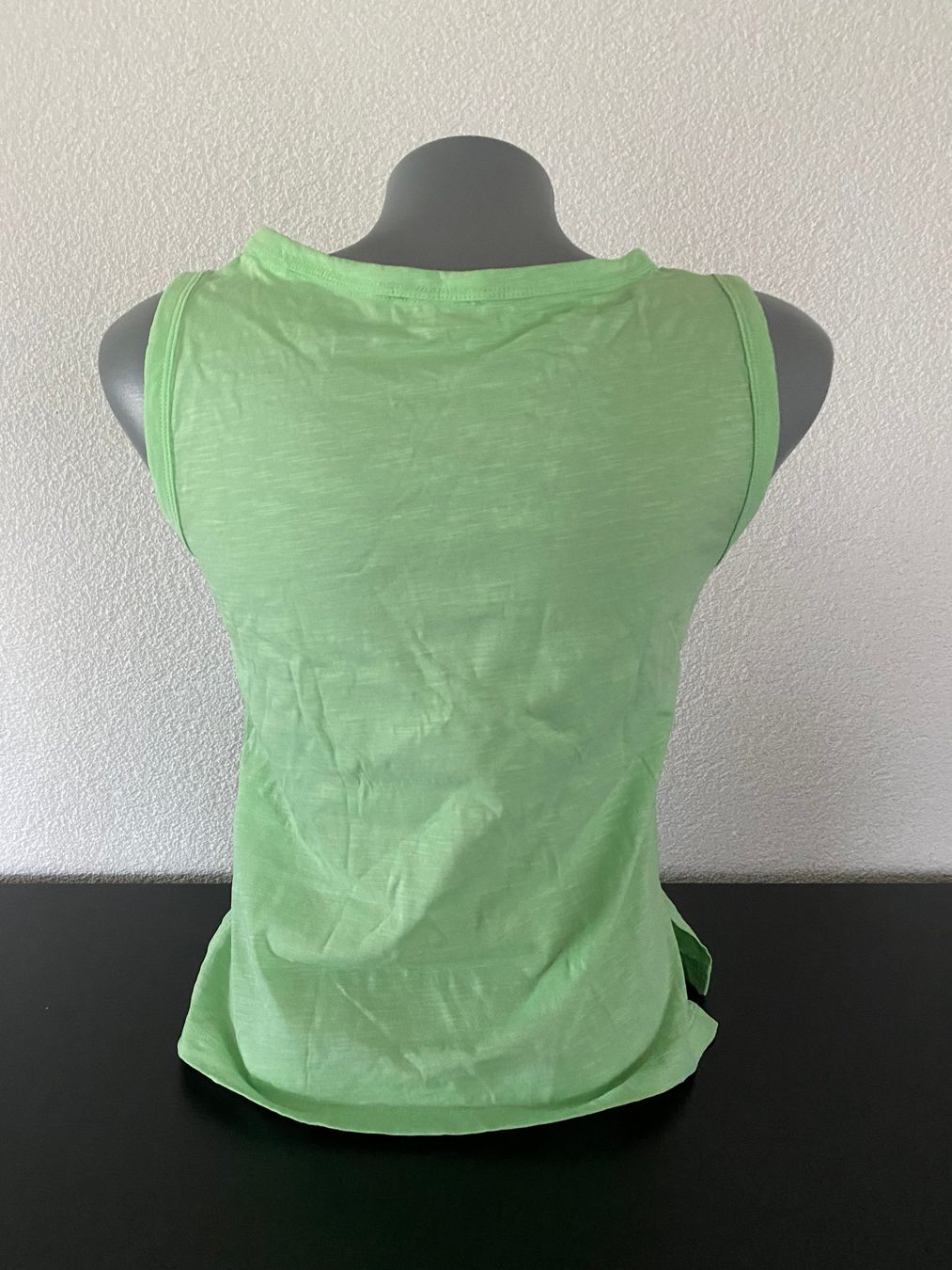 Esprit T-shirt: Shirt Top Esprit - Hellgrün - Grösse XS – Usato da Eschenbach SG venduto da Peachick 2