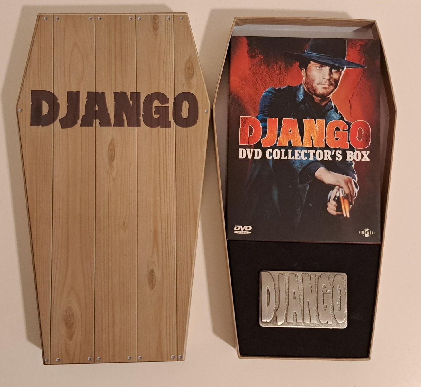 Alle DVDs: Limitierte Sarg-Edition "Django", DVD Box, 2003, Franco Nero – Gebraucht aus Basel von Patiscat 1