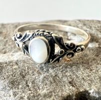 Jugendstil Silberring 925 MPzen mit Mondstein & Rankenwerk