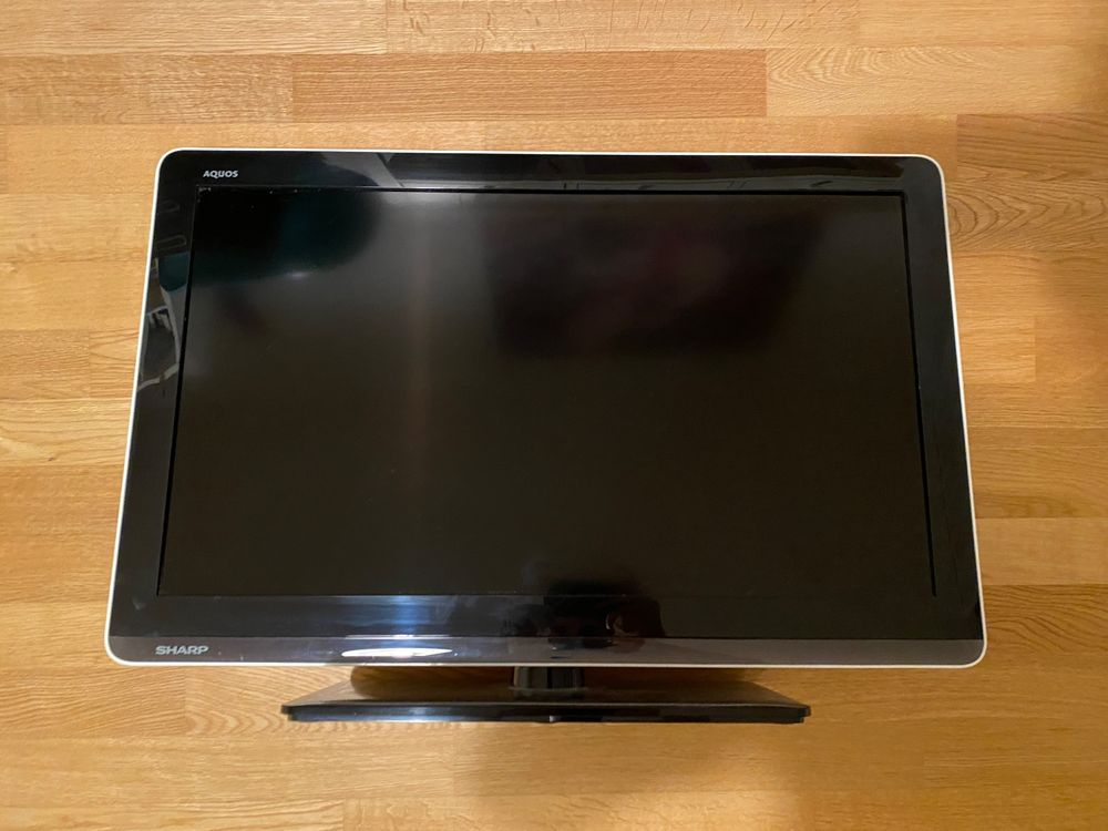 Sharp Aquos LC-32LE320LE 32 Zoll (Gebraucht) in St. Gallen für CHF 1 ...