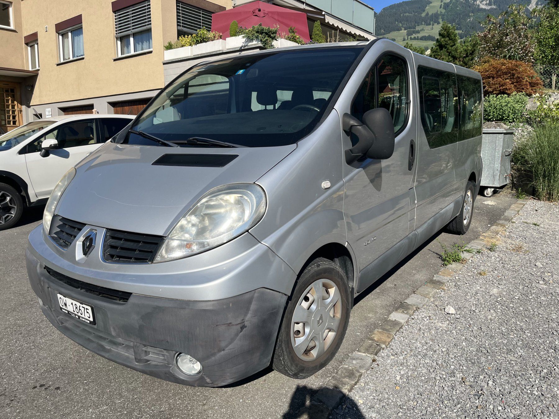 Renault Autos: Renault Trafic 2.5Ci L2H1 Auth – Gebraucht aus Kerns von inf_898n 1