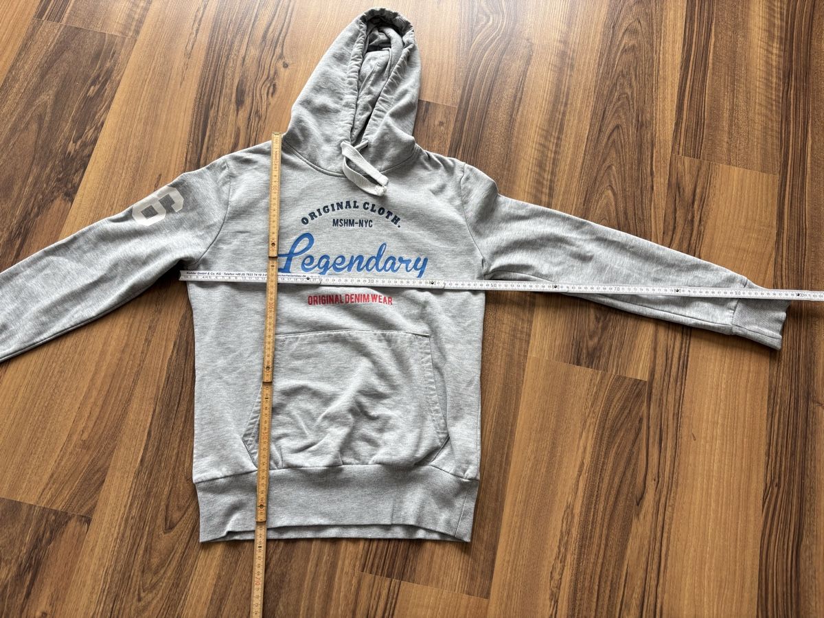 Maglioni & Felpe: Hoodiepulli, Pulli XS/S – Usato da Büsserach venduto da Zimtstaernli19