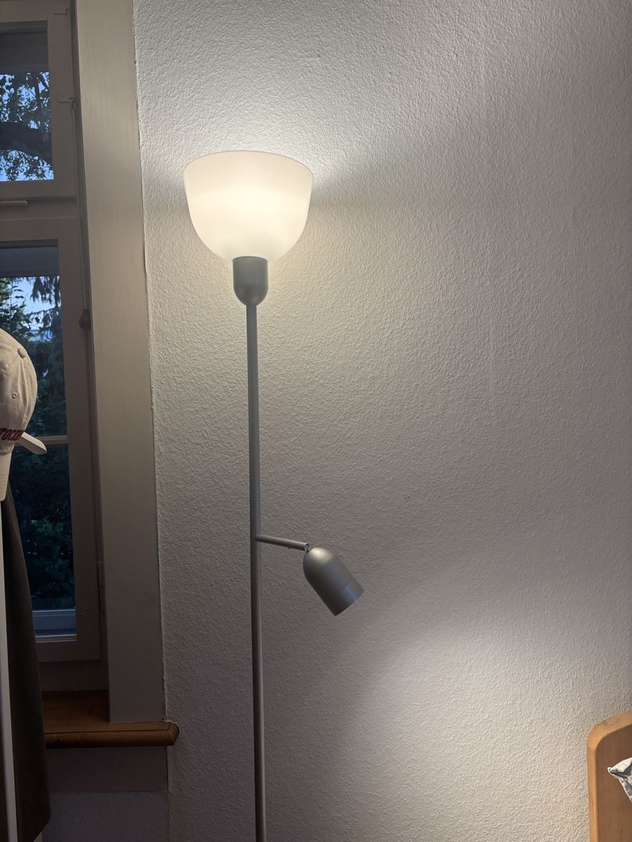 Ikea Lampade: IKEA TÅGARP Floor Lamp with Reading Light – Usato da Zürich venduto da ioa_tds8
