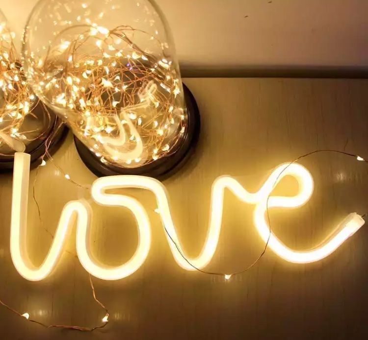 Lampade: Love Beleuchtung Neu – Nuovo e nell'imballaggio originale da Biel/Bienne venduto da Bolagol9