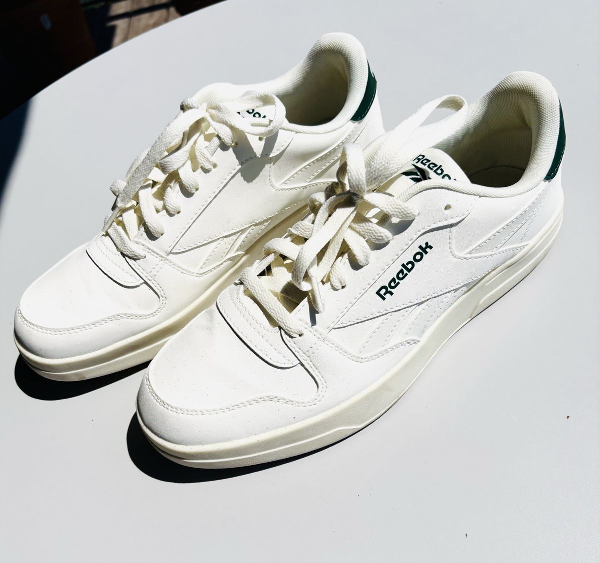 Reebok Scarpe da uomo: Reebok Court Clean, 43 – Nuovo (secondo la descrizione) da Zürich venduto da JONLO