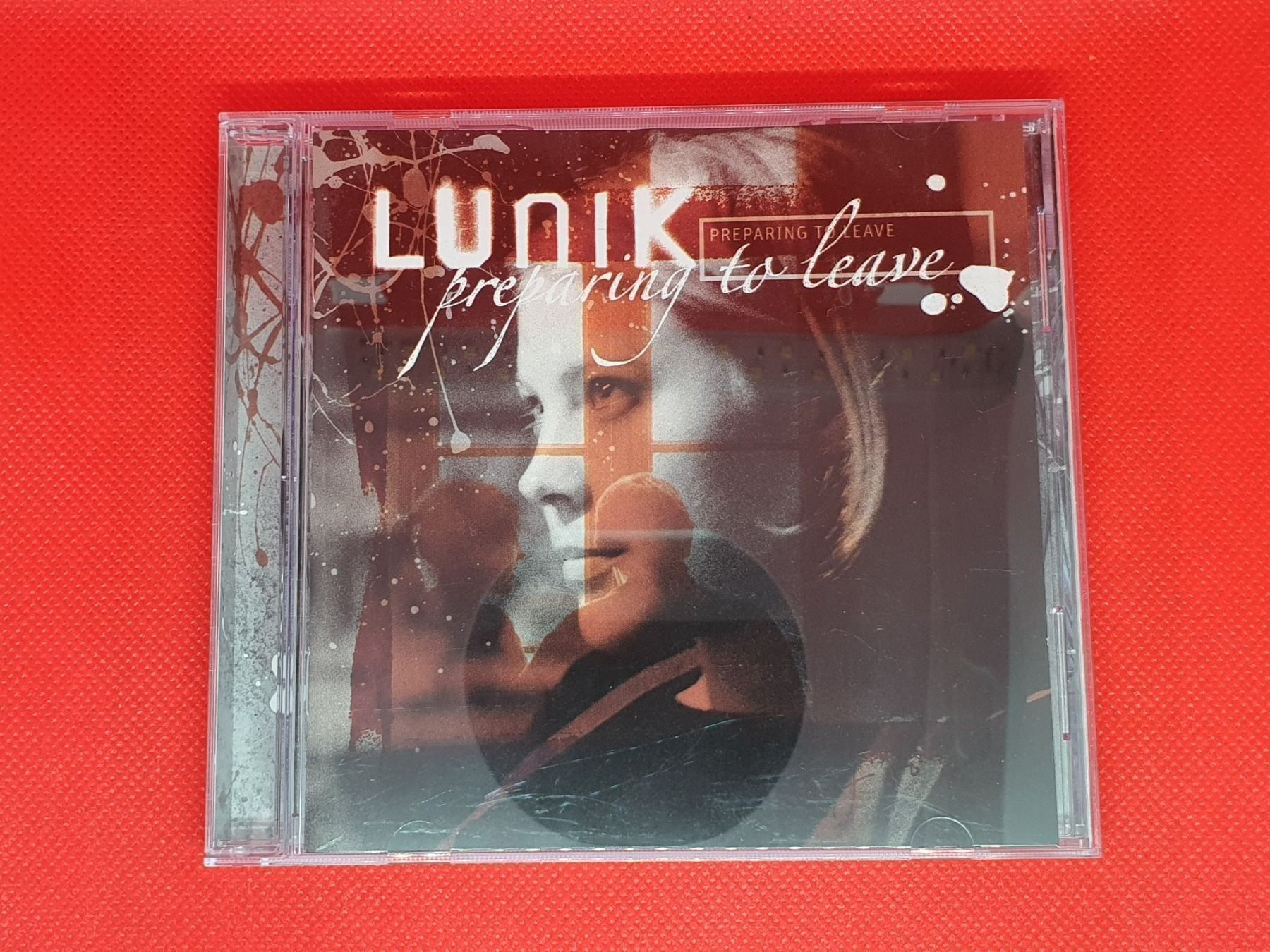 CDs: CD Lunik "preparing to leave" – Gebraucht aus Riedholz von Speedy11