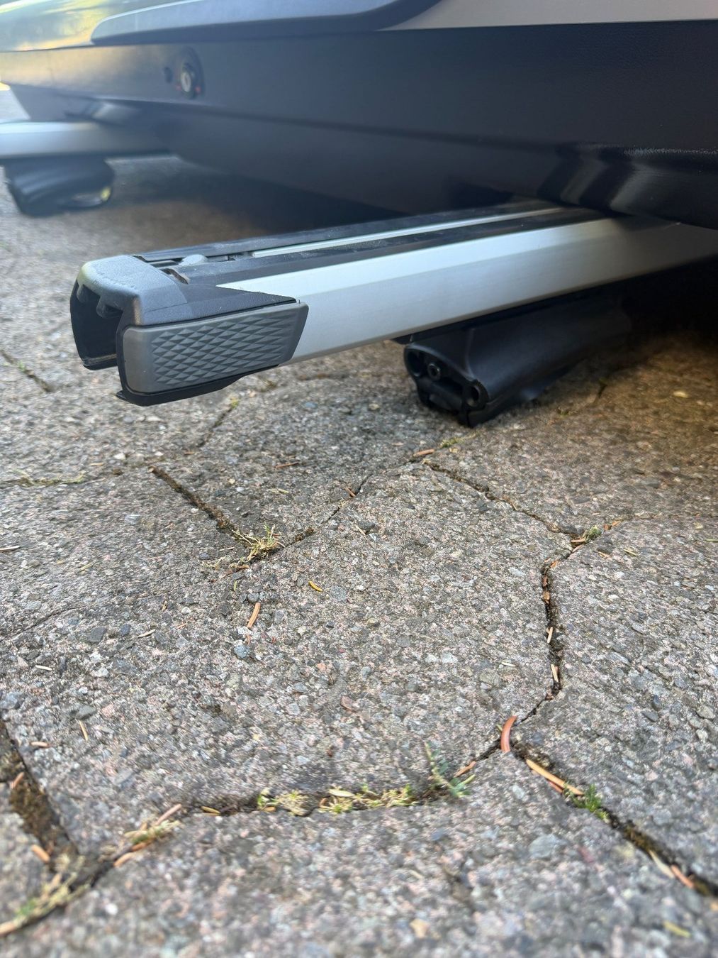 Thule Dachboxen: Thule Motion 800 Dachbox mit Dachträger Slide Bar – Gebraucht aus Roggwil TG von Zitronenmelisse 8