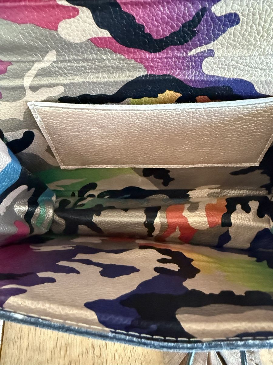 Valentino Taschen für Damen: Spezielle Clutch/Tasche – Gebraucht aus Sirnach von sirni 1