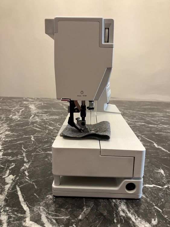 PFAFF Creative 1475 CD Näh/ Stickmaschine Kaufen auf Ricardo