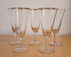 5 elegante Sektgläser mit Goldrand