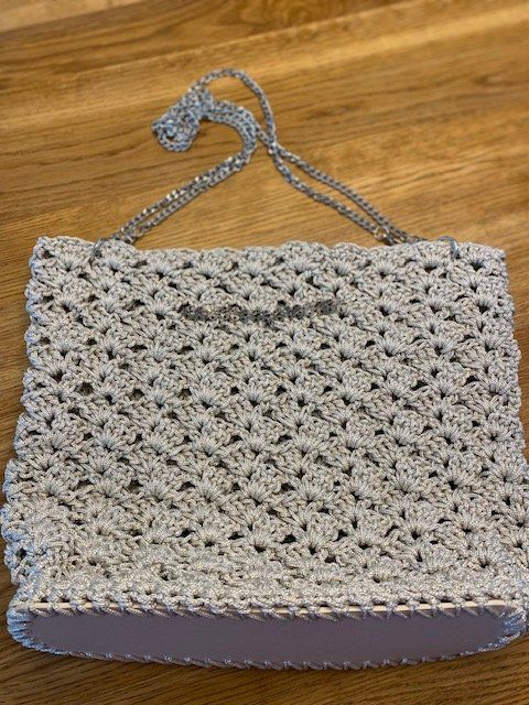 Borse da donna: NEUE exklusive ecru-farbene Crochet Handtasche – Usato da Wiesendangen venduto da EnricaL 6