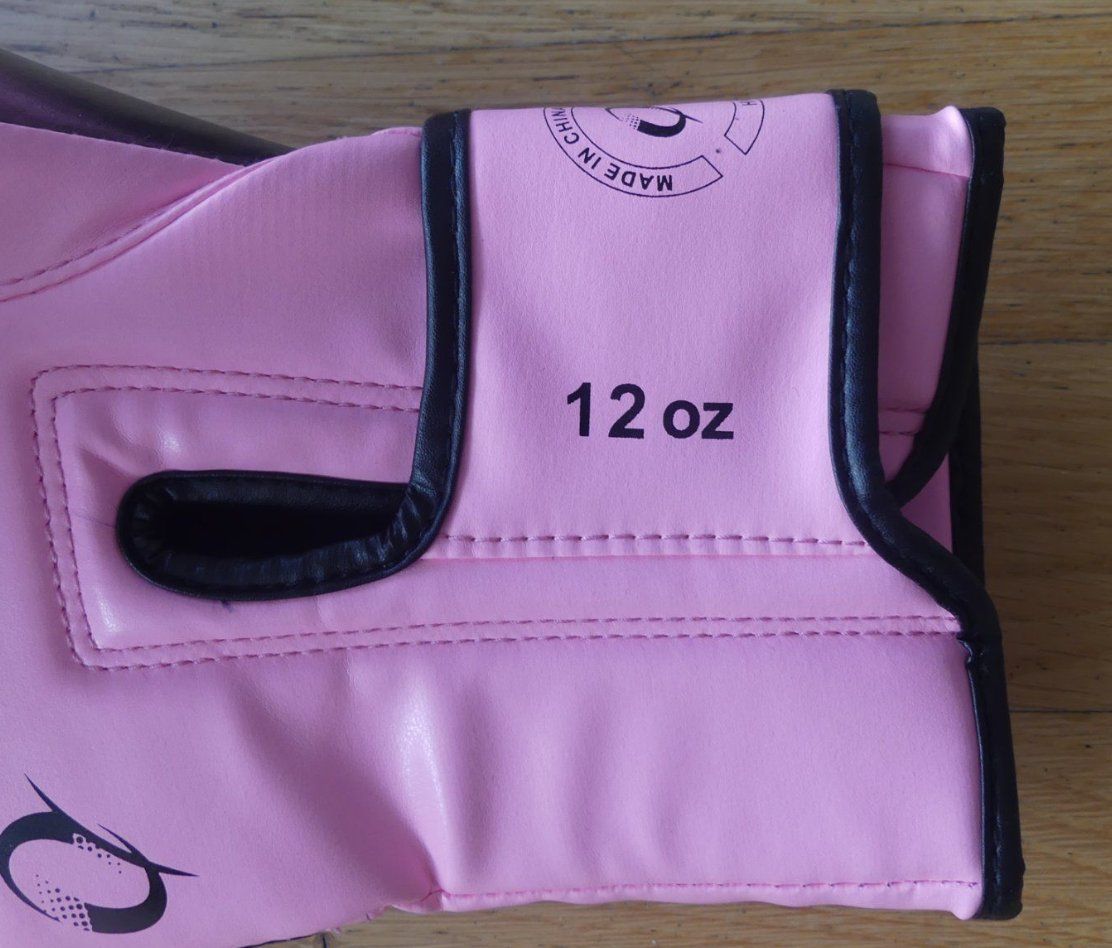 Guanti & manicotti: 2 Rosa Boxhandschuhe mit 2 verschiedene Grössen – Nuovo e nell'imballaggio originale da Gurmels venduto da pop_ljf5 3