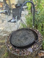 Grill Holz oder Kohle (Grillstelle)
