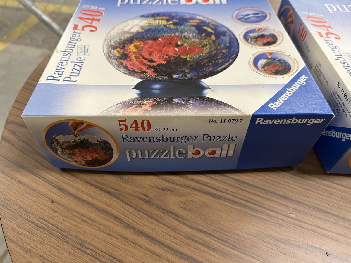 Ravensburger Puzzles: 2x Puzzle- Ball- Erdkugel Ravensburger – Gebraucht aus Bolligen von Astrophysiker06 1