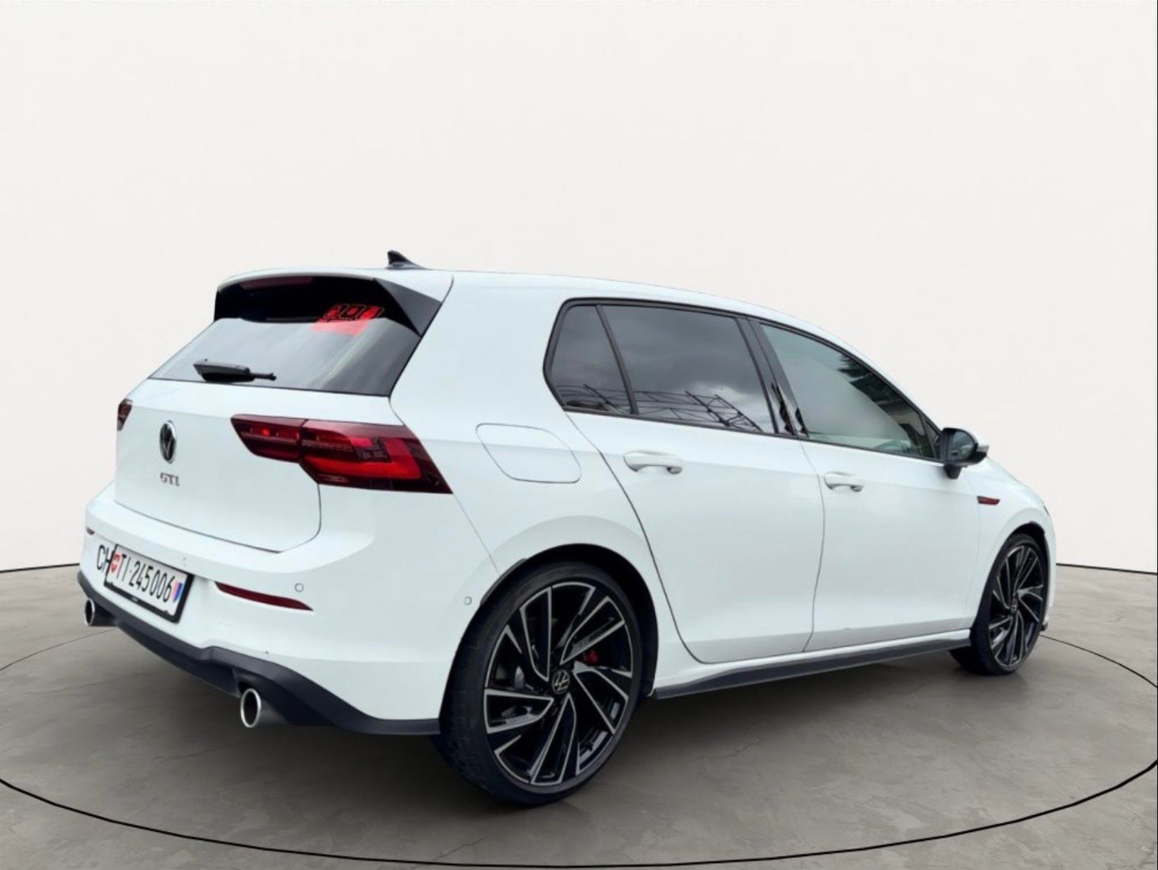 VW Autos: VW Golf VIII GTI  - 245 CV - FULL OPTIONAL – Gebraucht aus Biasca von tru_t2xj 3