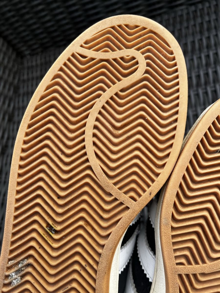 Adidas Scarpe da uomo: Adidas campus schwarz/weiss Gr. 43.5 – Nuovo (secondo la descrizione) da Hinwil venduto da dire07 4