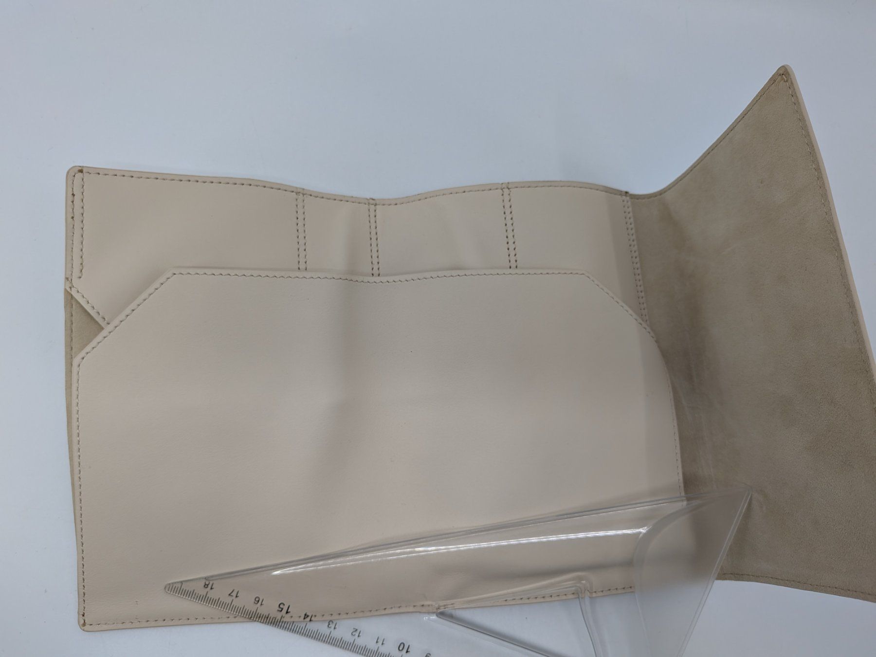 Omega Uhrenboxen: Omega Etui, Transporttasche – Gebraucht aus Emmen von magelan 4