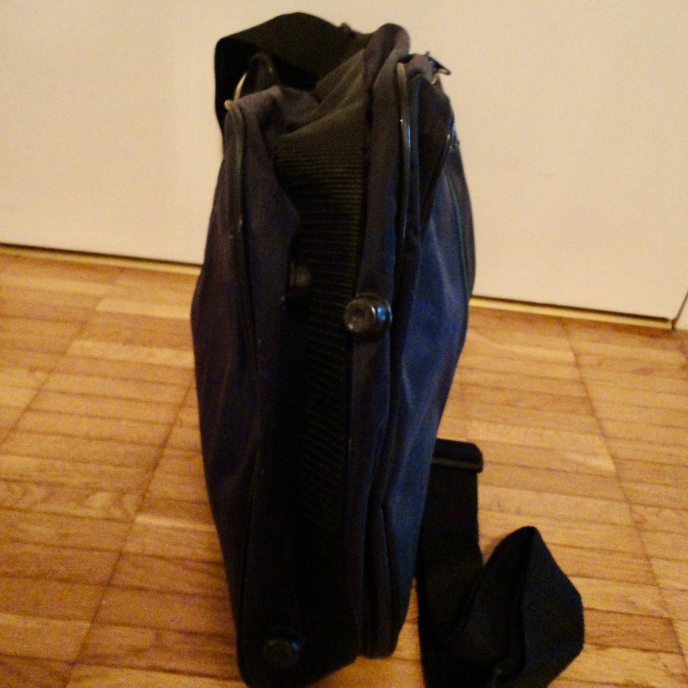 Swissair Borse: Swissair Tasche 🎒 – Usato da Wädenswil venduto da FILI10 3