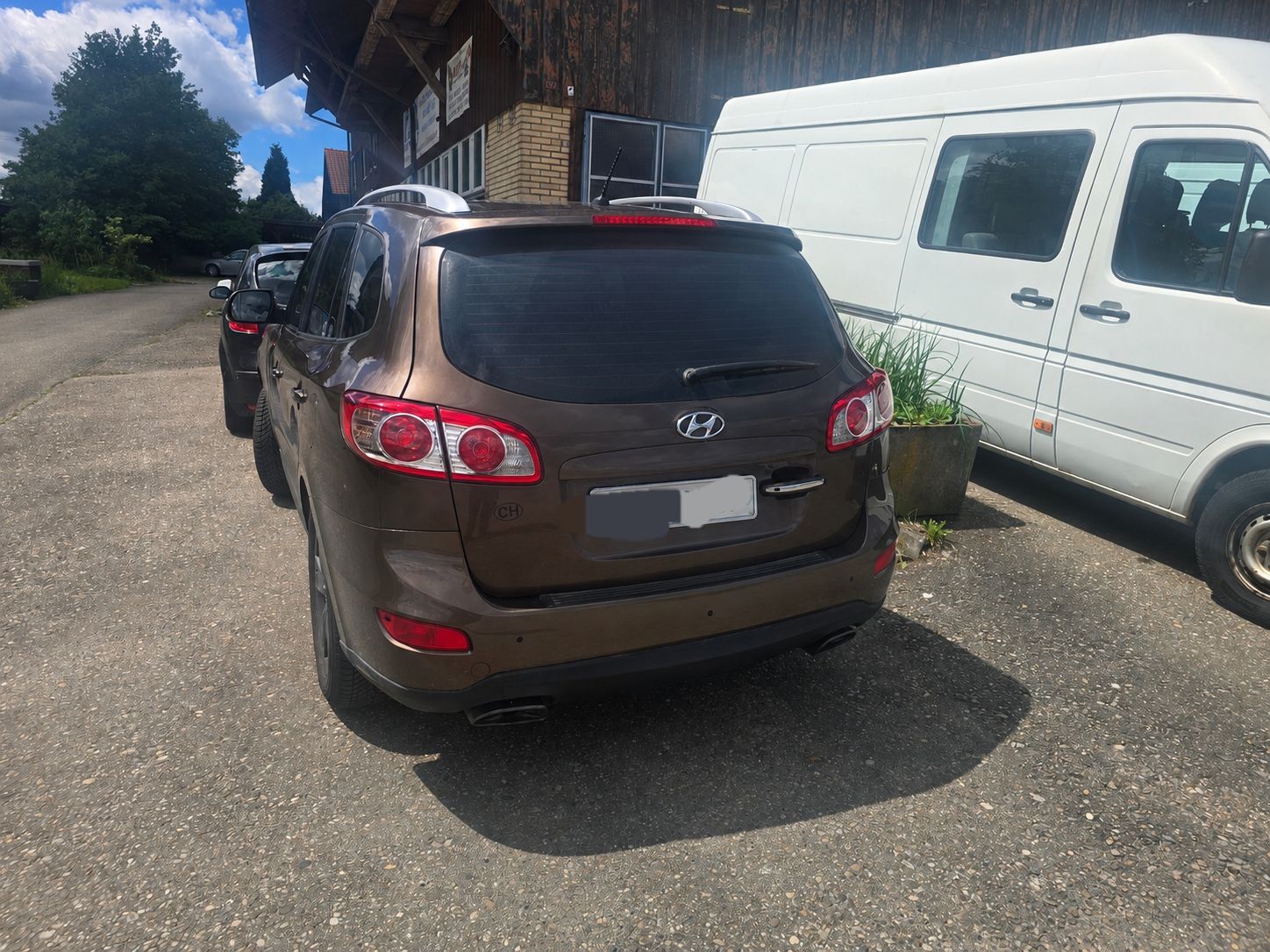 Hyundai Automobili: hyundai santa fe – Usato da Kloten venduto da ast_zkb8 9