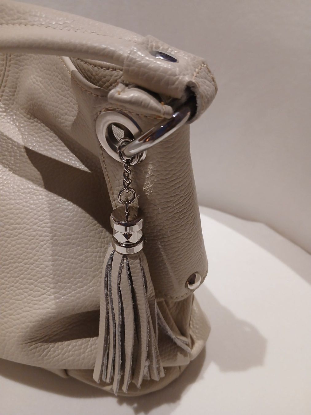 Borse da donna: Neue Rindsleder Tasche – Nuovo (secondo la descrizione) da Eschenbach SG venduto da baradunja 7