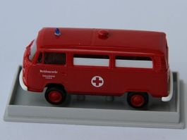 VW T2, Feuerwehr ZF Krankenwagen, Bus, Brekina, HO, Neu