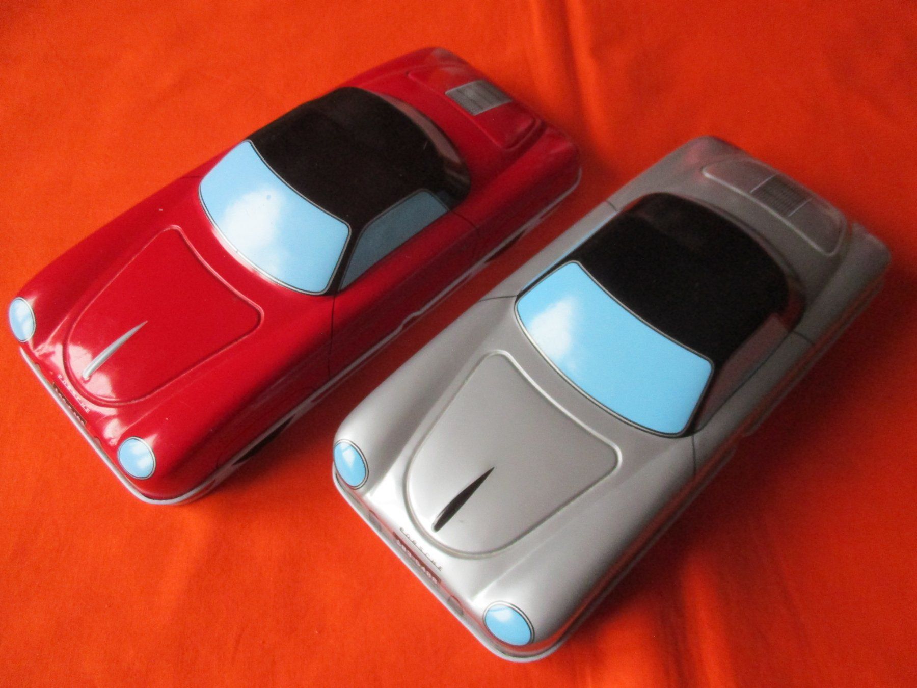 Sonstige Dekorationen & Accessoires: 2 x Blechdose Porsche Speedster – Gebraucht aus Birsfelden von alles-muss-raus