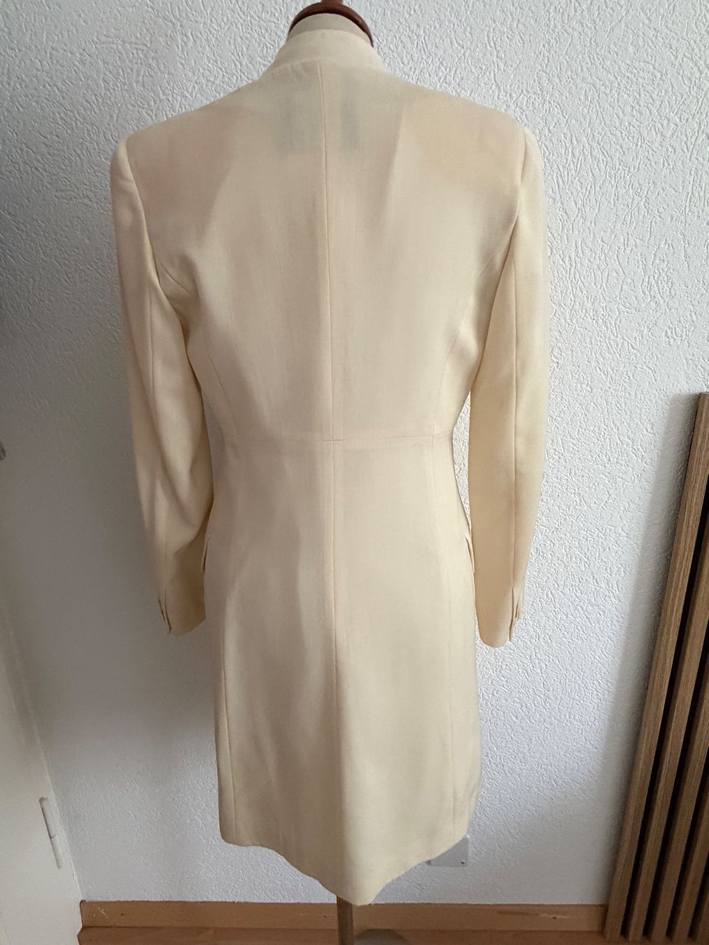 Kleider: Trussardi Set S – Gebraucht aus Liestal von Goldart 2