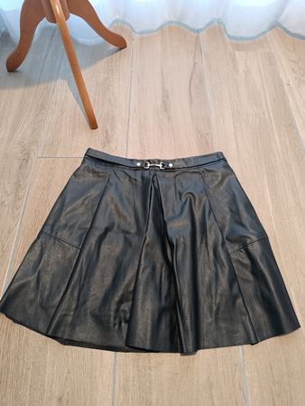 Jupe Rock Gr. 38 von Stradivarius