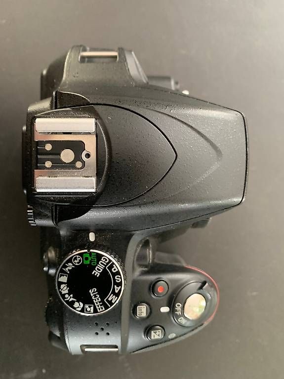 Nikon Fotocamera: Nikon D3300 – Usato da Locarno venduto da guidone 3